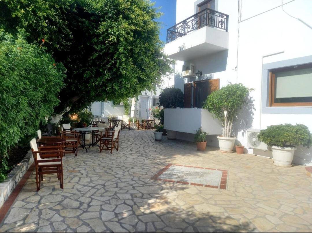 Stefanos Katsaros Studios Skála Rom bilde